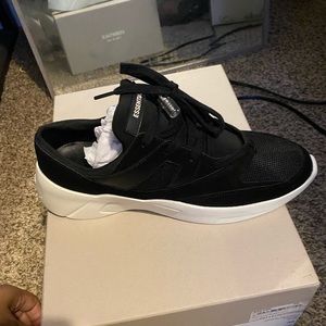 Fear of god essentials sneakers